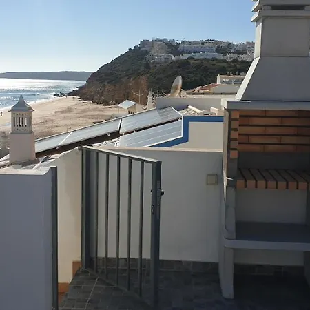 Dream Apartament Frontbeach- Praia Da アパート サレマ